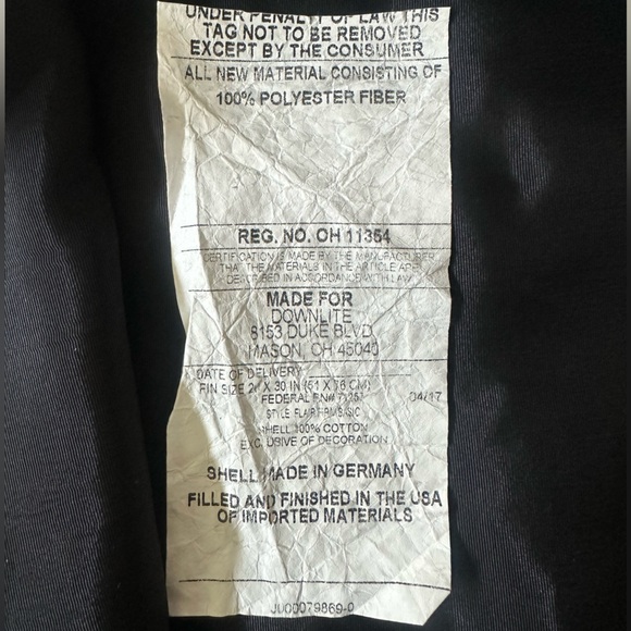 Bloomingdale’s Primaloft Black Series Queen Set - Picture 6 of 8